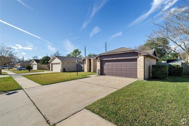 Building Photo - 2602 Chimneystone Cir Rental