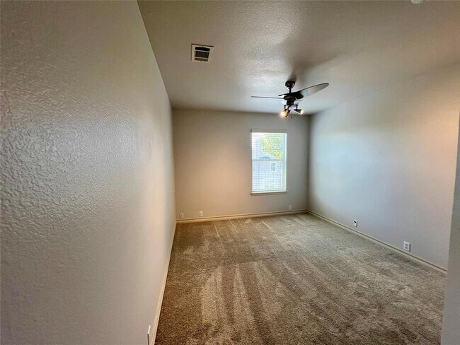Photo - 20937 Mandrake Dr