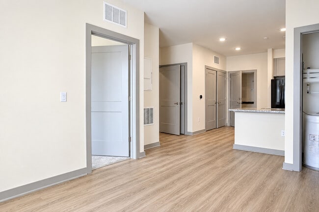 Atlantic Blvd Apartments
