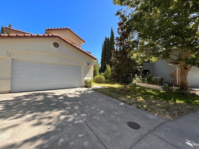 Photo - Bright & Spacious 4BR/3BA Home in Desirable East Davis – 1,980 Sq Ft
