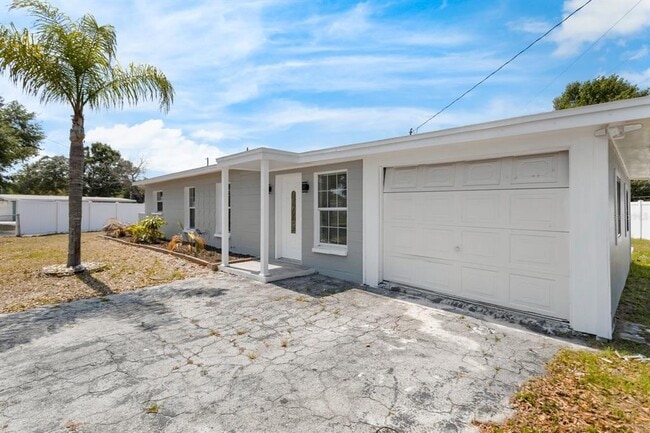 Photo - 6802 W Comanche Ave