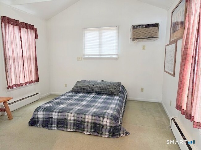 Photo - 54 Benedict St Unit A