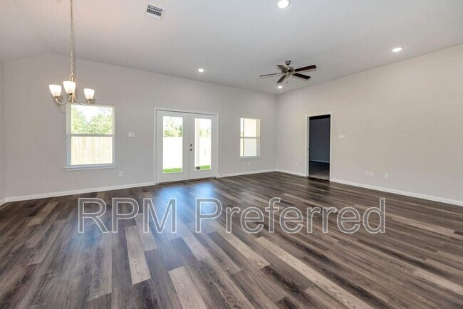 Photo - 1683 Rd 3556