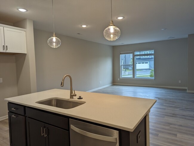 Photo - 14504 Twin Lakes Cir