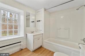 Photo - 210 Westtown Way