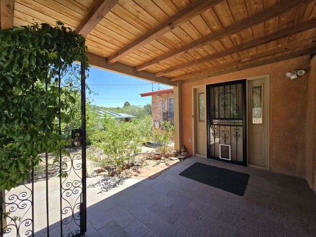 Photo - 166 Galisteo Ln
