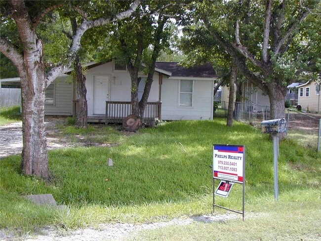 Photo - 421 S Columbia Dr