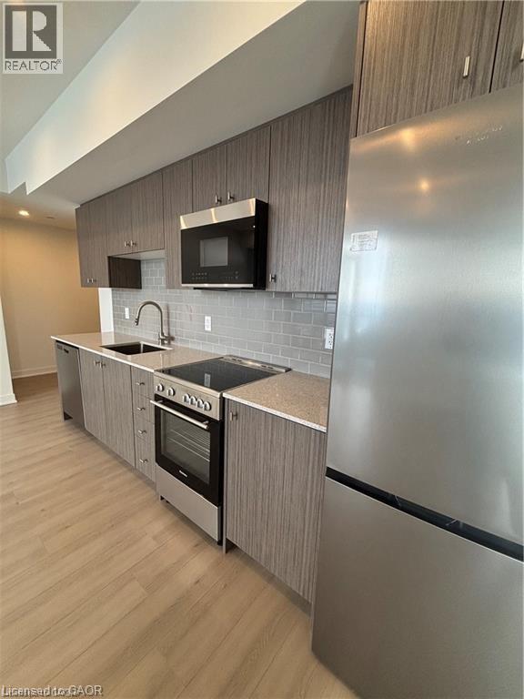 Photo - 25 Wellington St S Unit 1706