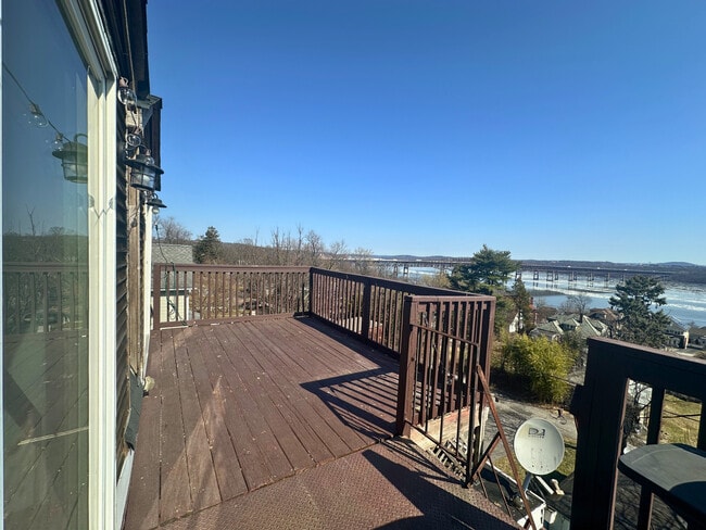 Photo - 498 Liberty St Unit 3