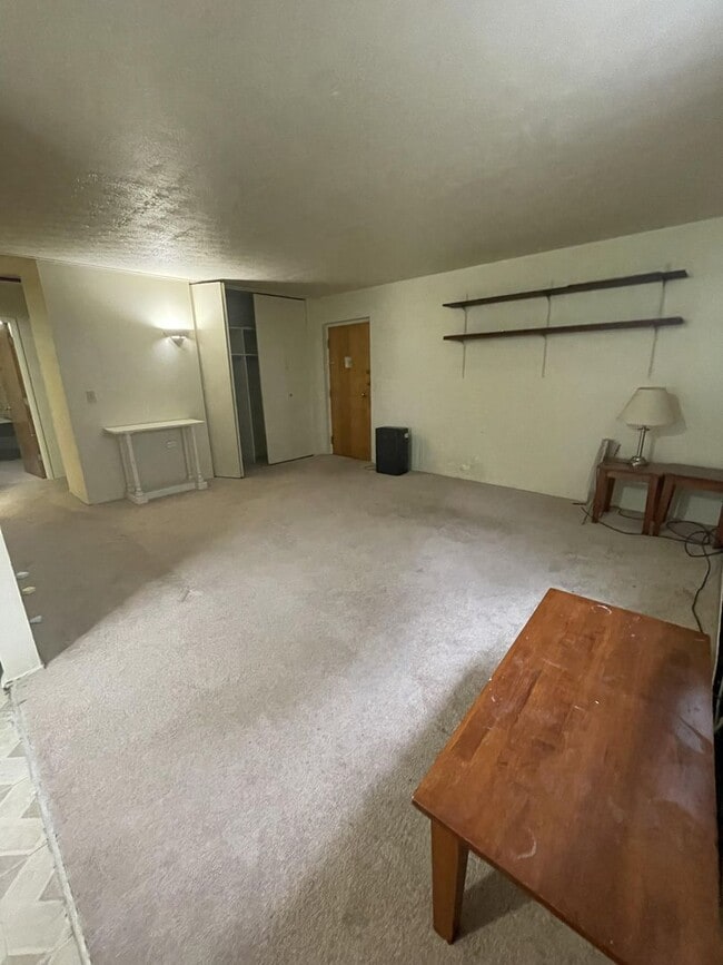Photo - 526 Linden St