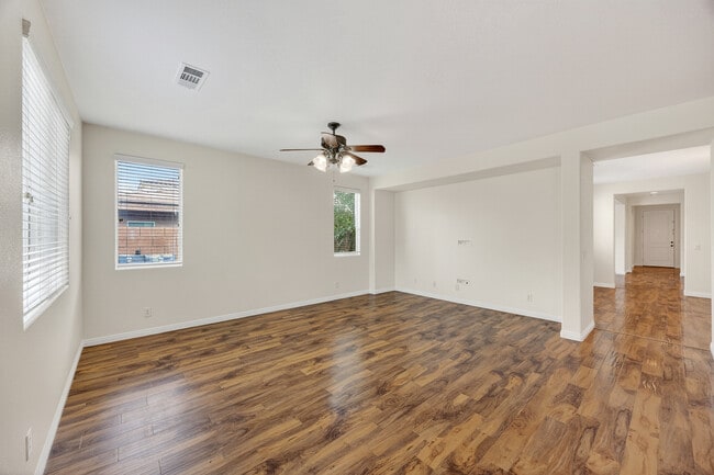 Photo - 10324 Bush Mountain Ave