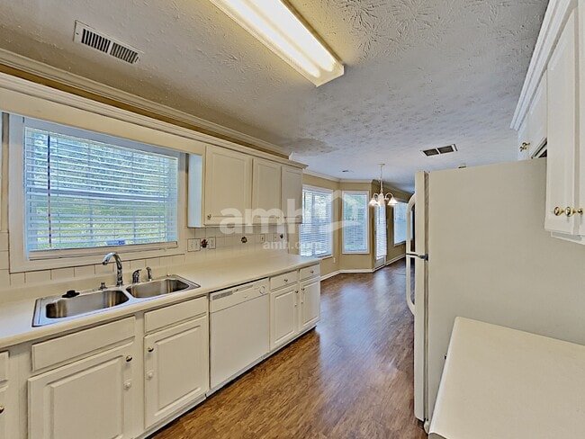 Photo - 2041 Vintage Oaks Dr