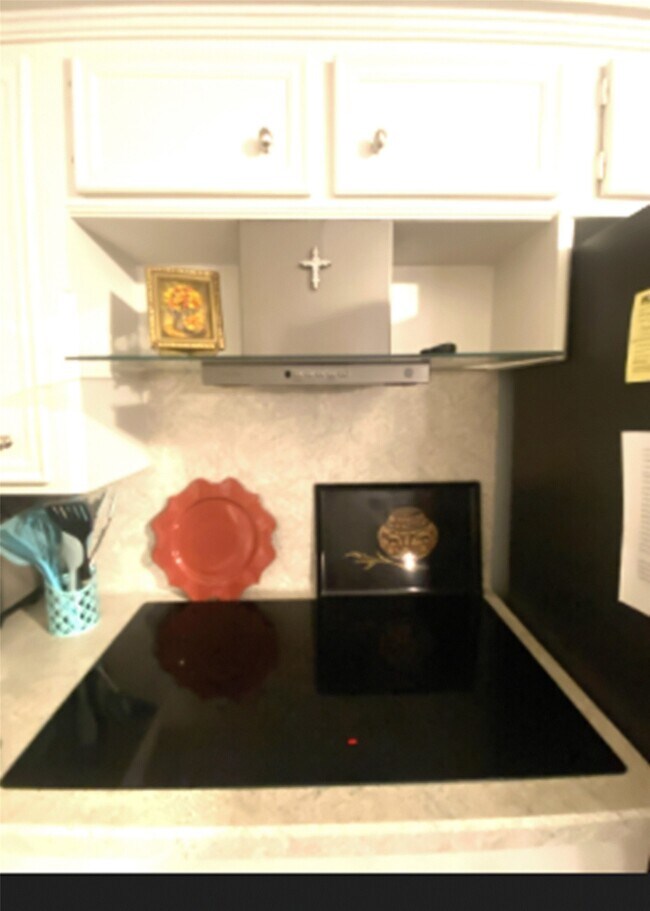 Photo - 179 Old Bridge Lake St