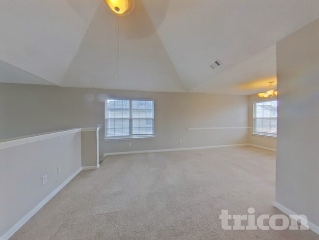 Photo - 11842 Registry Blvd