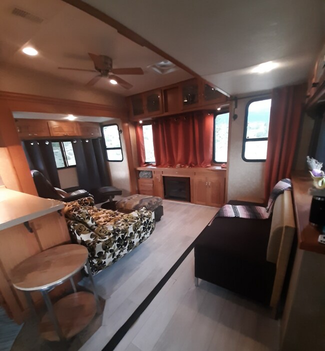 Photo - 16921 Red Tail Rd