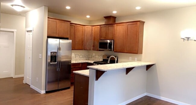 Photo - 600 Pioneer Ct