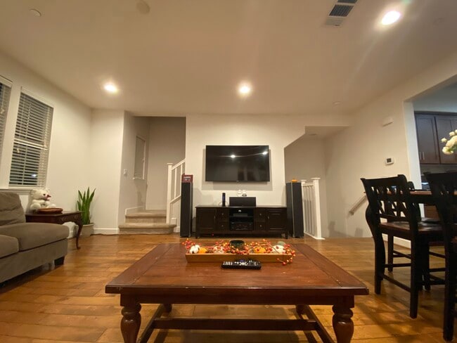 Building Photo - 1831 McCandless Dr Rental