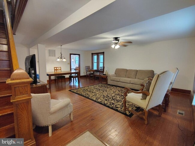 Photo - 518 Brunswick St