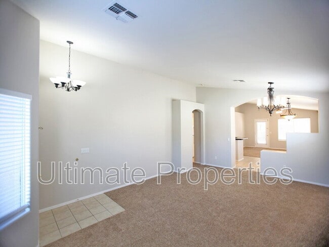 Photo - 7725 W Foothill Dr
