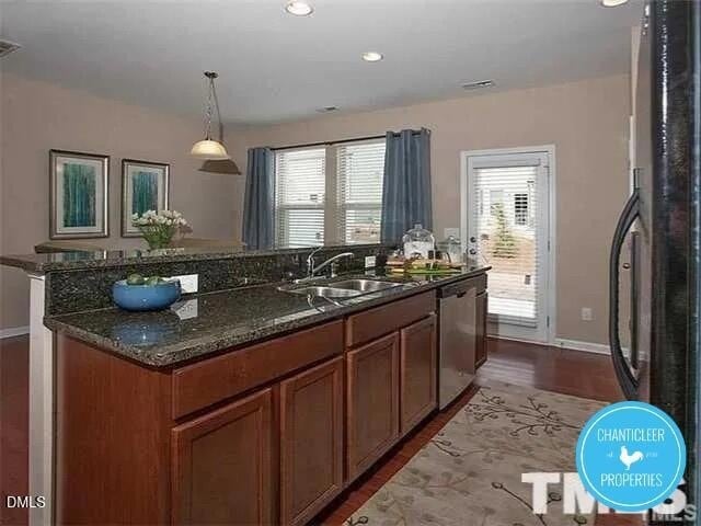 123 Phantom Ln