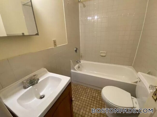 Photo - 44 Estes St Unit 8