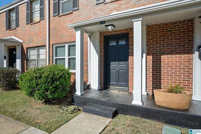 Photo - 1710 Valley Ave Unidad E