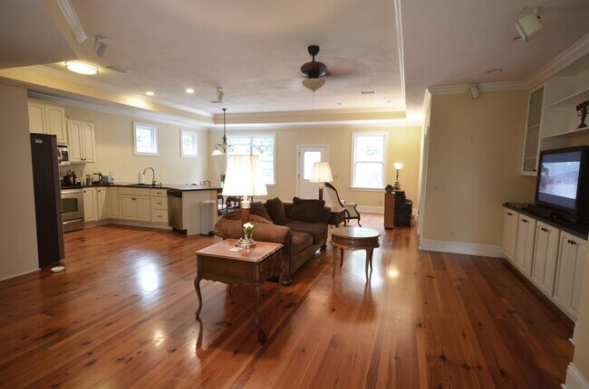 Photo - 2204 Altoona Dr