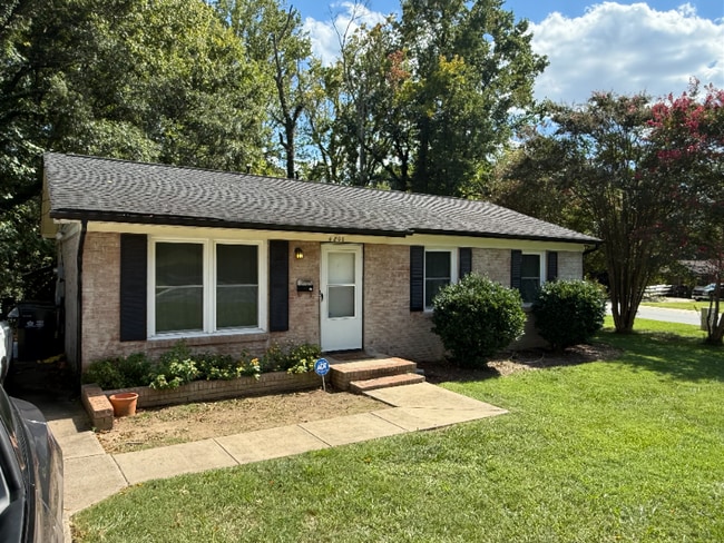 Building Photo - 4800 Springview Rd Rental