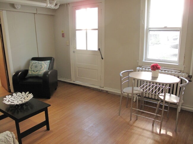 Photo - 409 Dryden Rd Unit 1
