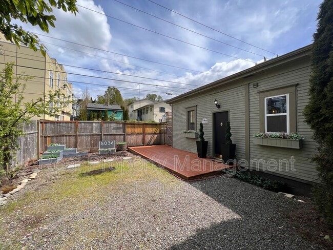 Building Photo - 5036 25th Ave SW