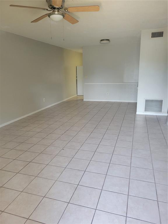 Photo - 2464 Australia Way E Unit 24