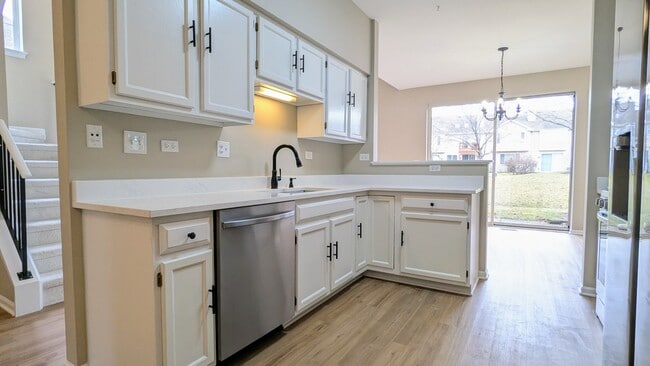 Photo - 265 Sierra Pass Dr