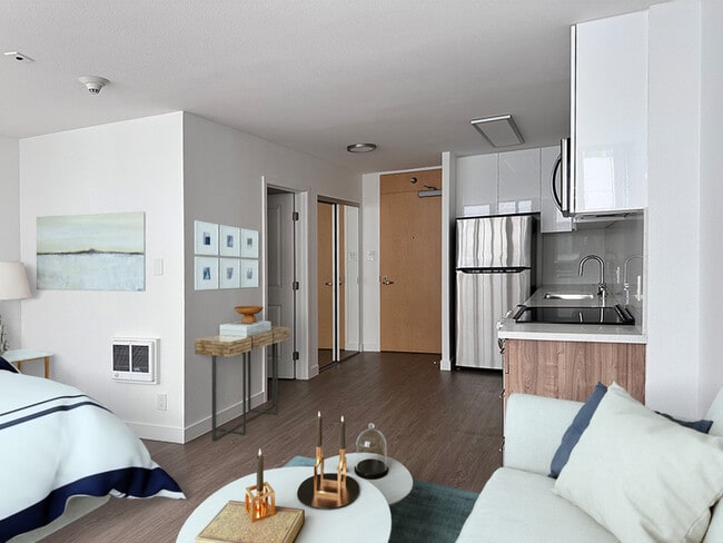 Studio apartment with renovated kitchen