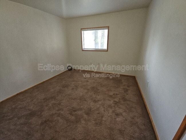 Photo - 908 9th St