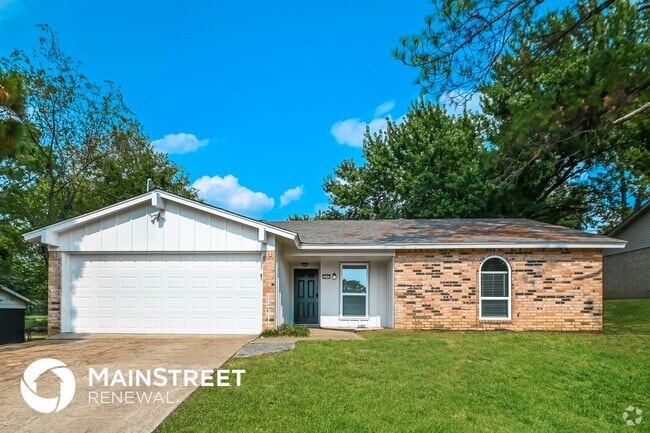 Building Photo - 2507 Hilldale Blvd Rental