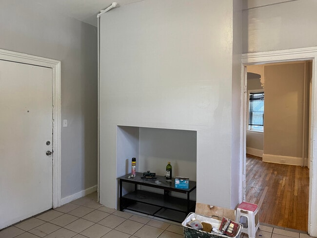 Photo - 62 Dehart Pl Unit 1