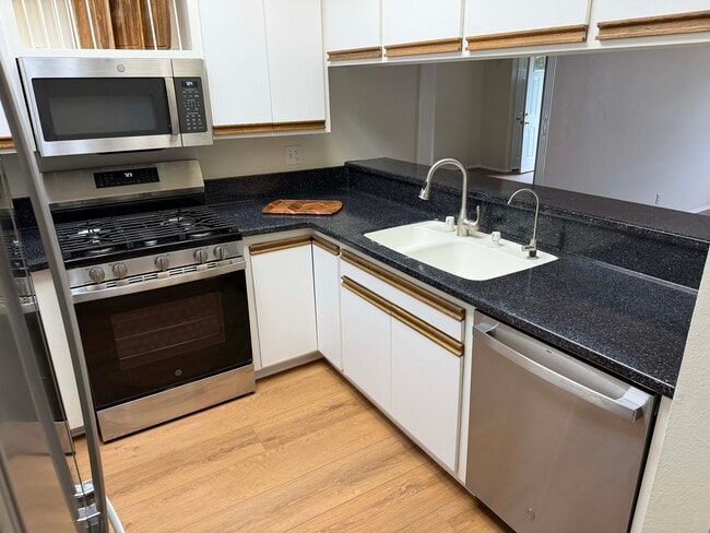 Photo - 7602 Hollister Ave Unit #302