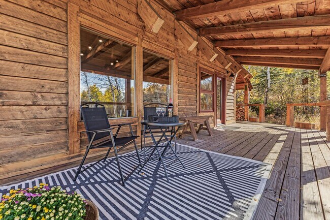 Photo - 2 Bedroom Woodland Retreat