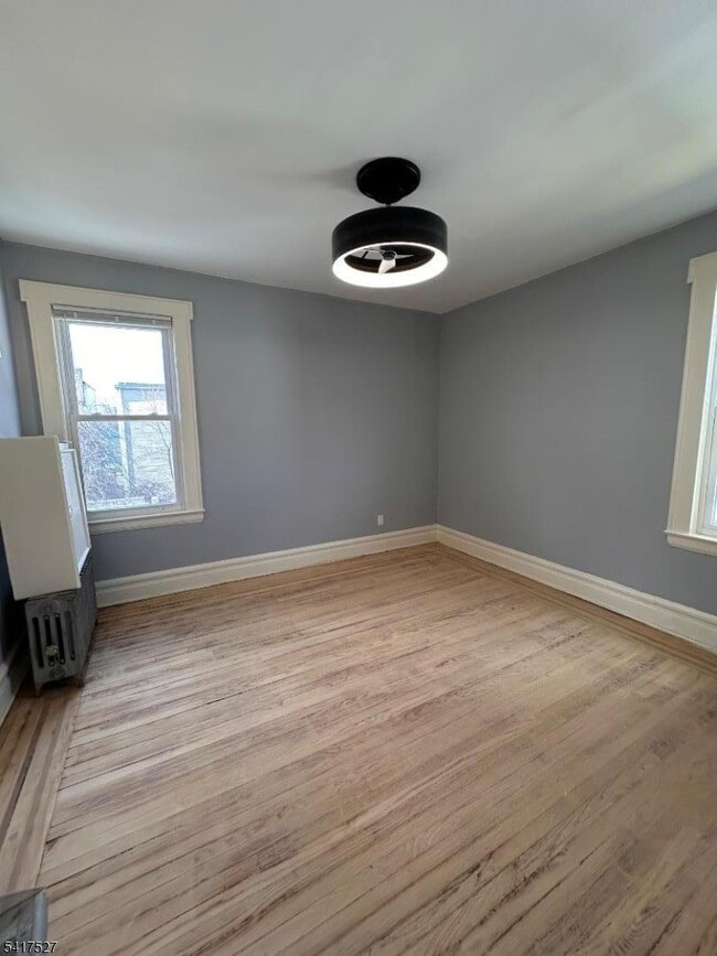 Photo - 83 Aldine St Unit 2R