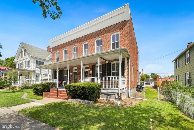 335 Prince George St
