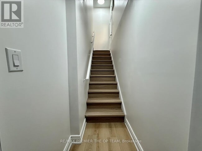 Photo - 62 Phoenix Blvd