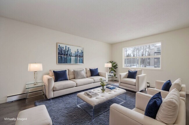 Photo - Hillside Manor