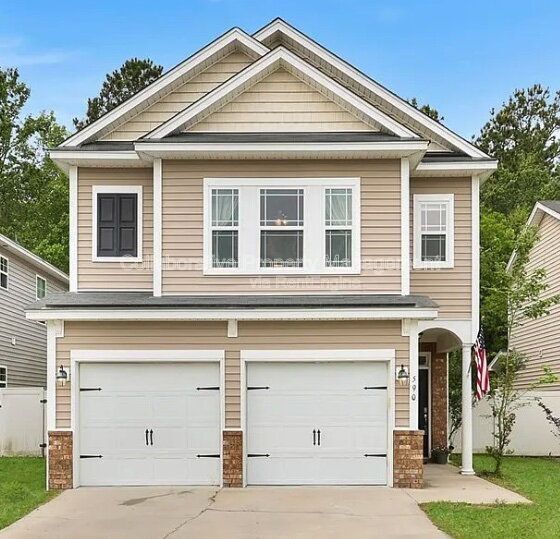Building Photo - 590 Summer Hill Way
