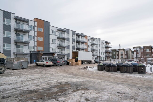 Photo - 360-360 Harvest Hills Way NE