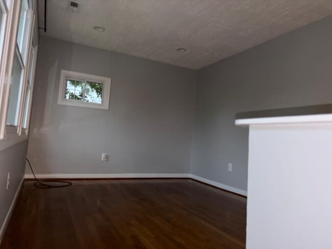 Photo - 13430 Pinetree Dr