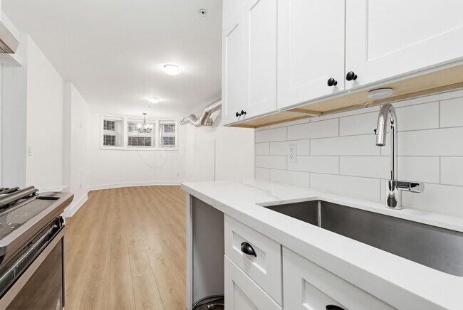 Photo - Trendy 1 Bed in Durand Unit 108