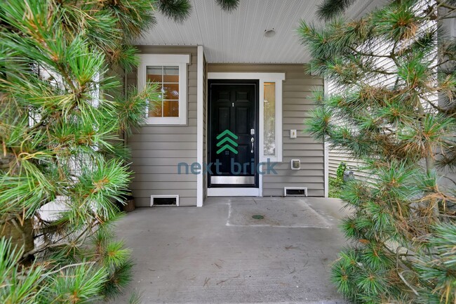 3 BED & 2.5 BATH SINGLE FAMILY HOUSE FOR RENT - 3 BED & 2.5 BATH SINGLE FAMILY HOUSE FOR RENT