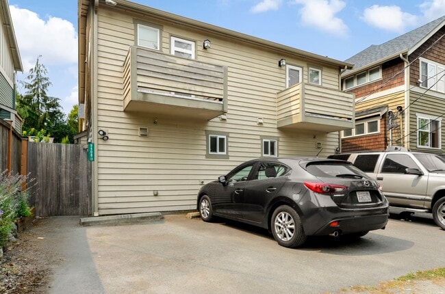 Photo - Updated Townhouse Near Fauntleroy Park with Private Suites and Parking