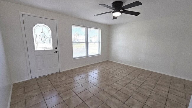 Photo - 284 Rotonda Blvd W