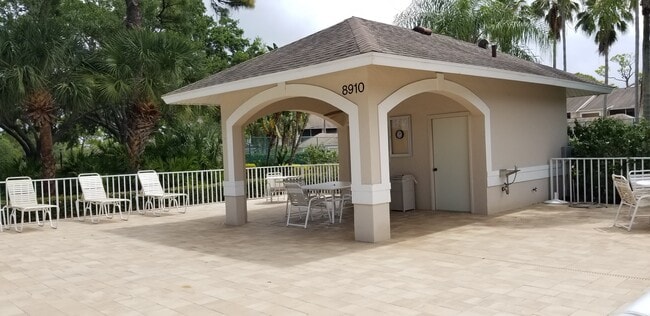 Building Photo - 8951 Veranda Way Unit #615 Rental